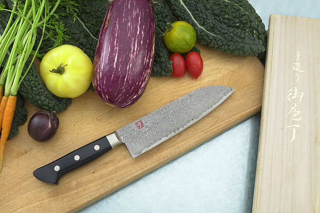 Chef's Knife - Santoku - 7 1/8 in. (180mm)