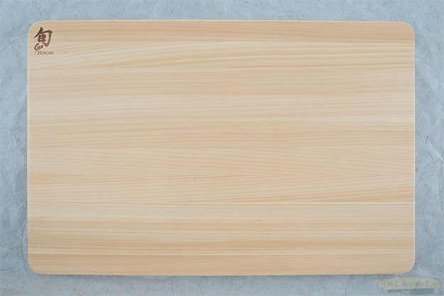 Medium Hinoki Cutting Board (15-3/4 in x 10-3/4 in x 1/2 in) - DM0816