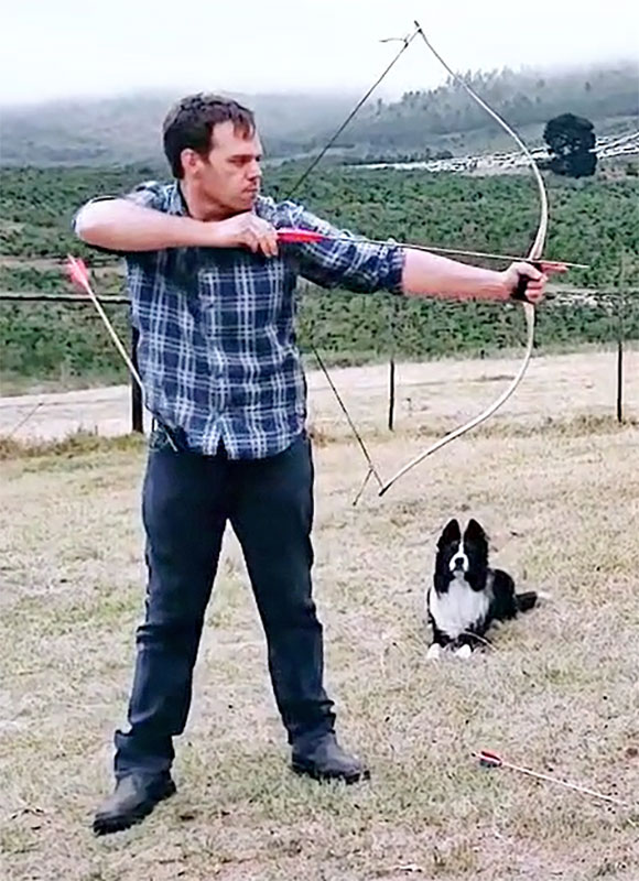 Rucus Coetzee with his long bow
