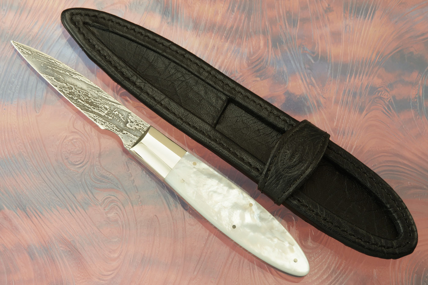 Desk Knife with Whitelip Mother of Pearl