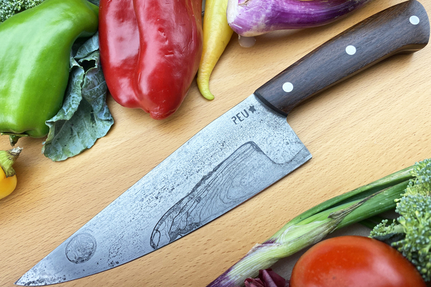 Chef's Knife (Cocinero 180mm) with Lignum Vitae and O2 Carbon Steel