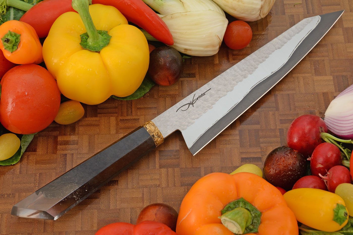 Corus San Mai Kiritsuke Gyuto (9 in.) with Carbon Fiber and Brass Flakes