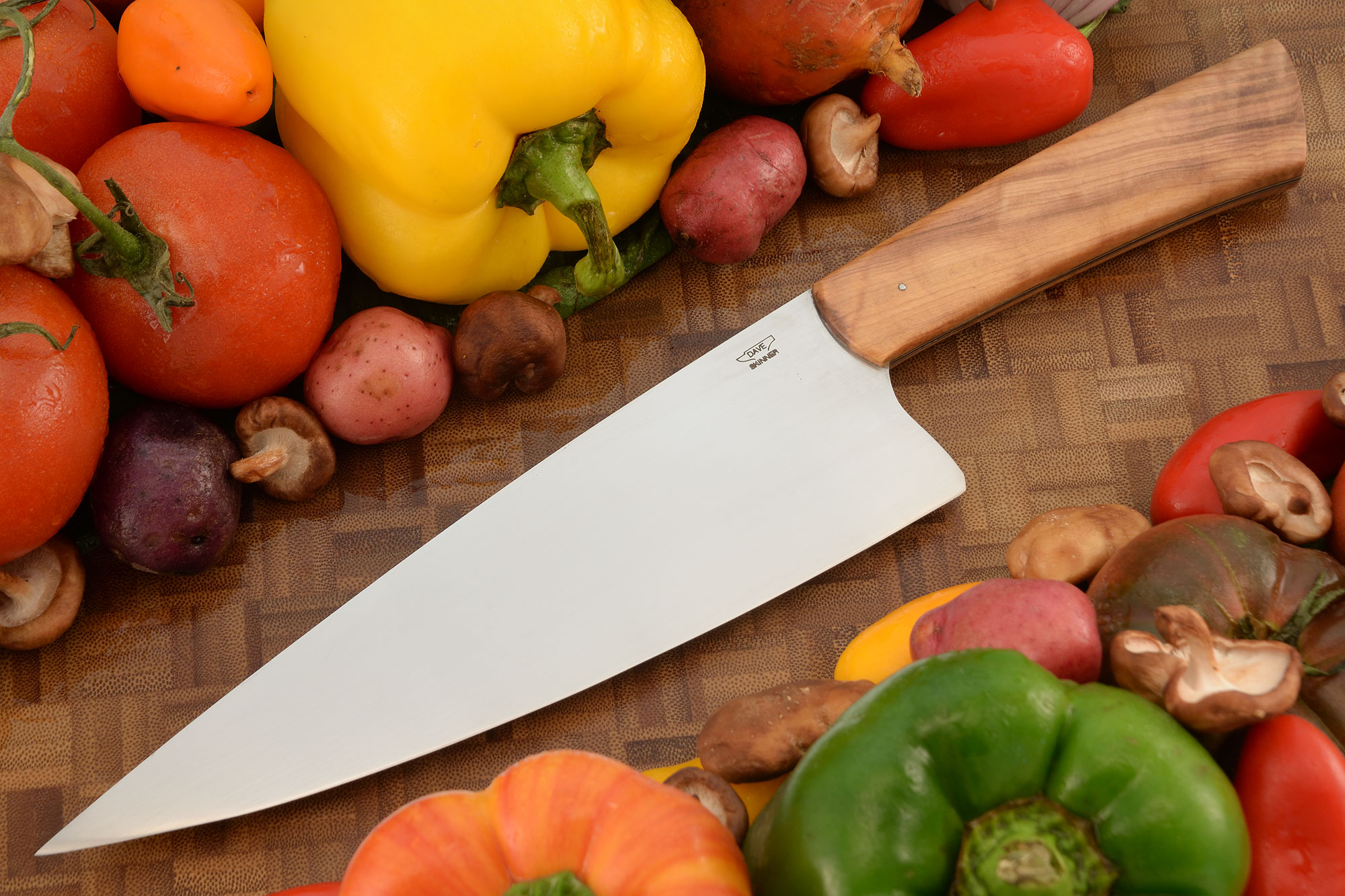 Ultra Sharp Chef Knife, 8 Inch Kitchen Knife with Poultry Shear