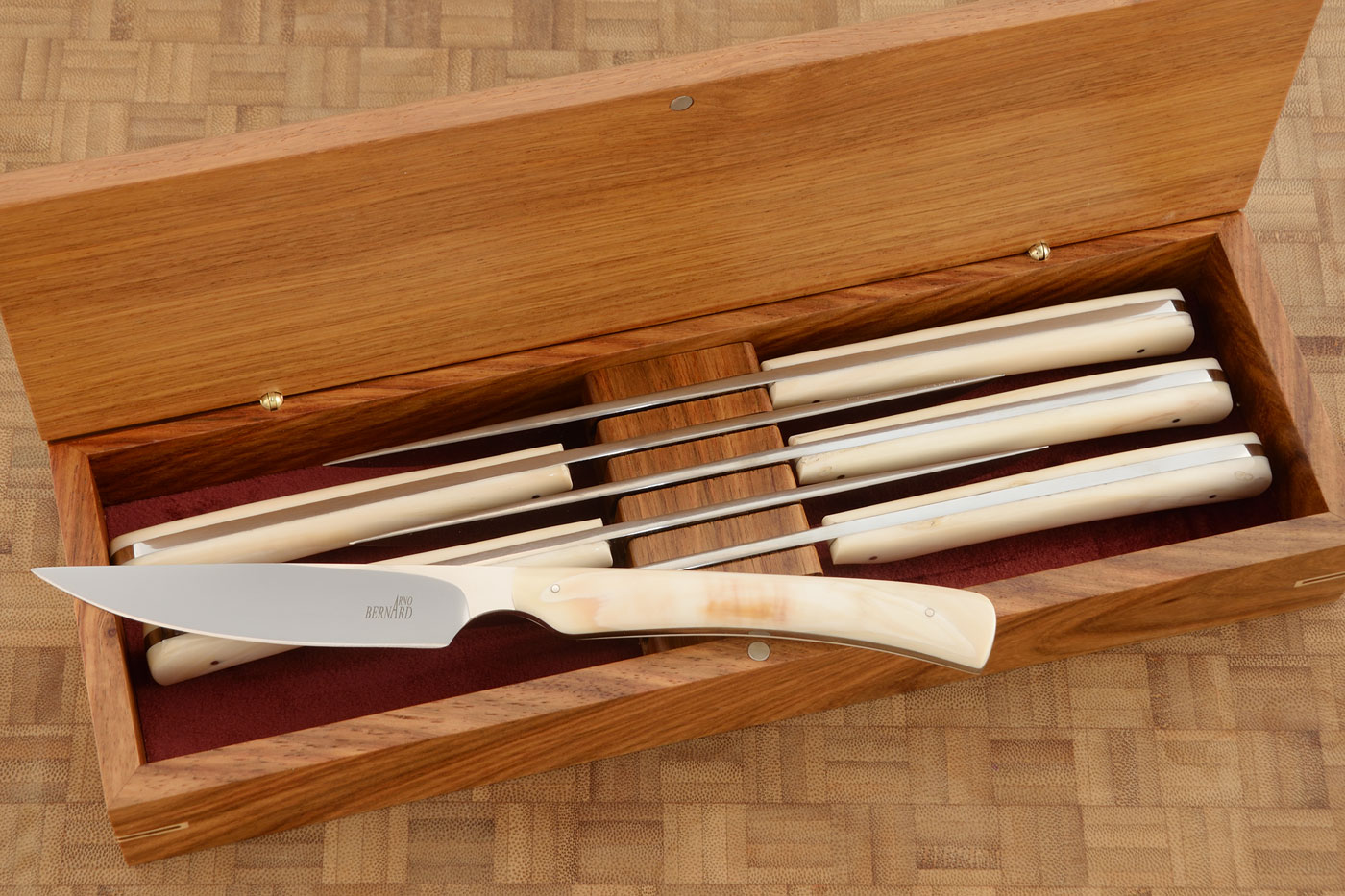 Steak Knife Set (6) with Warthog Tusk