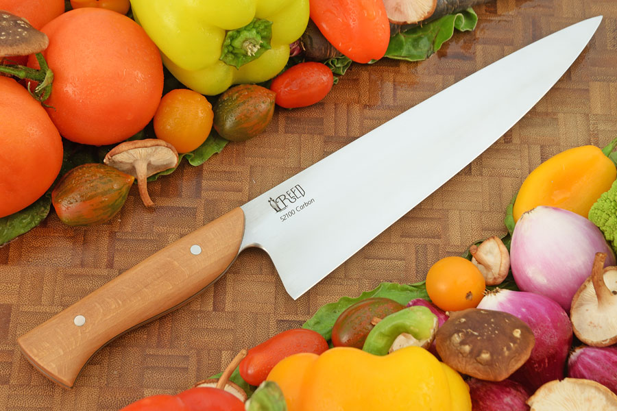 Chef's Knife with Oak (8-1/2 in.) - 52100 Carbon Steel