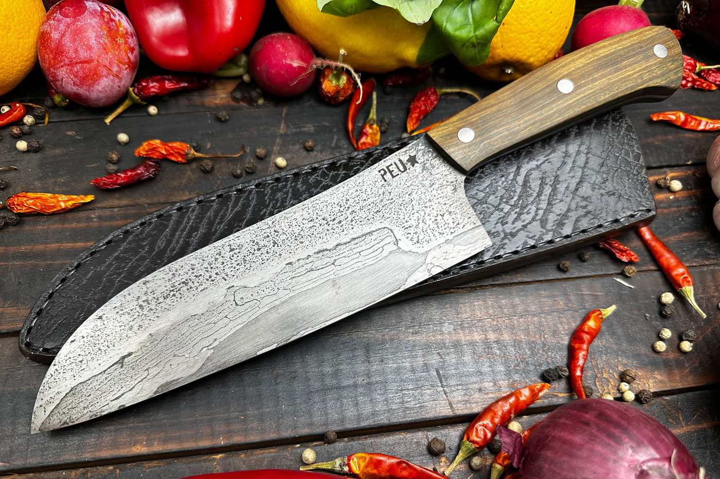 Chef's Knife (Santoku) with Argentine Lignum Vitae and O2 Carbon Steel