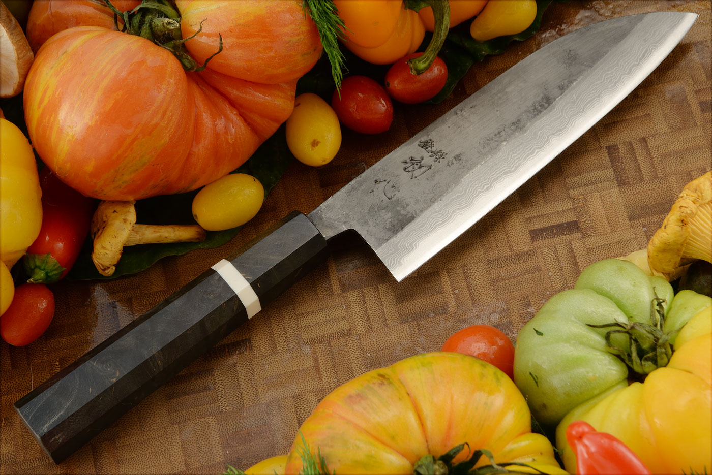 Chef's Knife (Santoku) - 6-2/3 in. (165mm) - Aogami 2 Carbon Kurouchi Damascus San Mai
