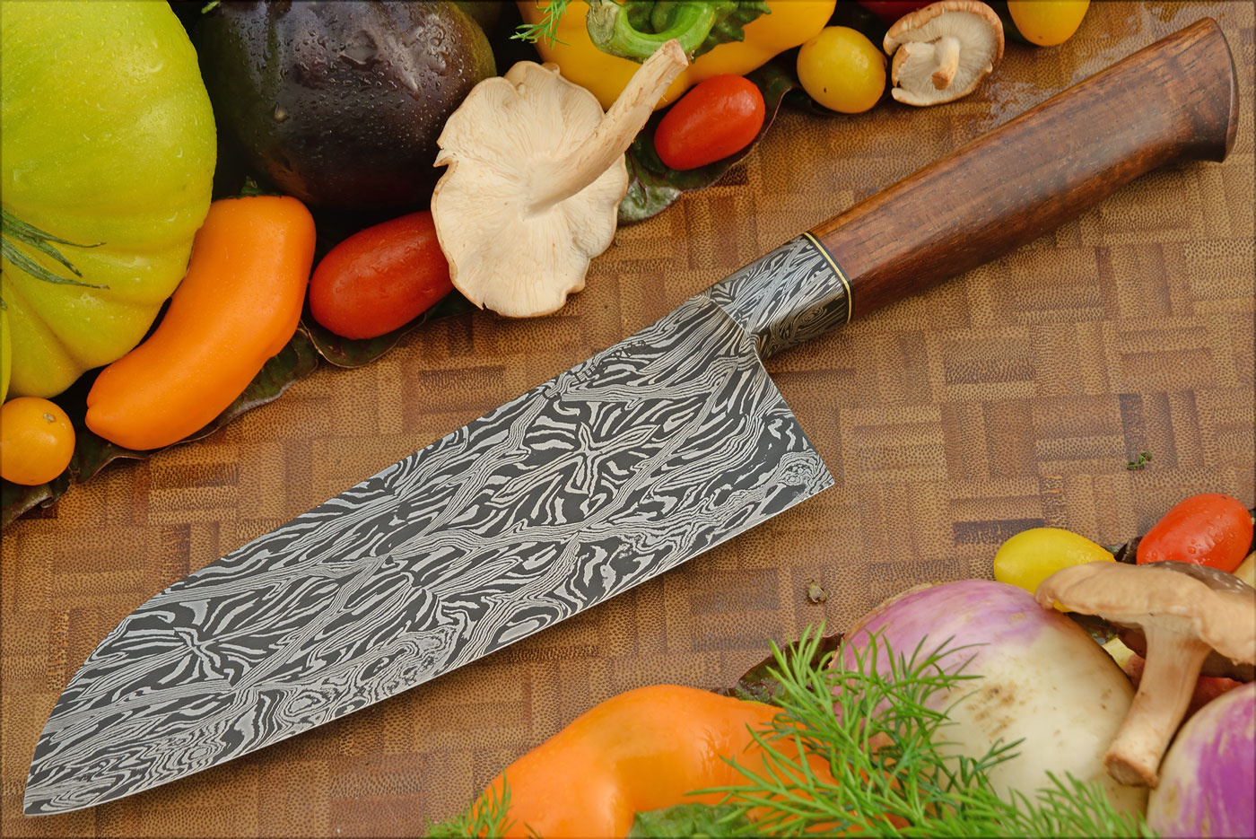 Integral Mosaic Damascus Santoku (7 in.) with Curly Koa