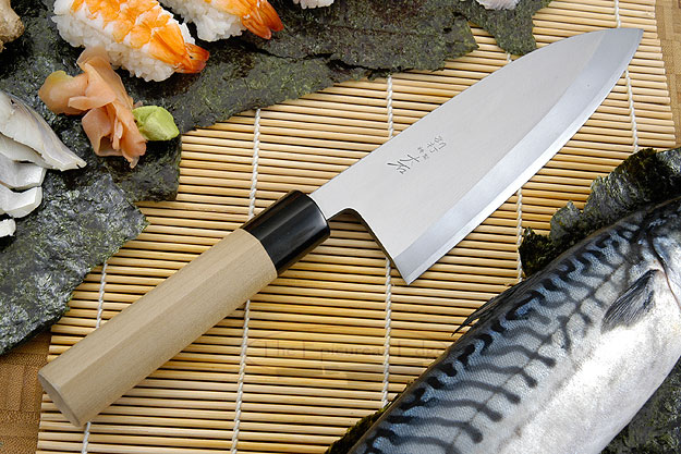 Hon Kasumi Right-Handed Deba Hocho - 180mm (7 1/8 in.)
